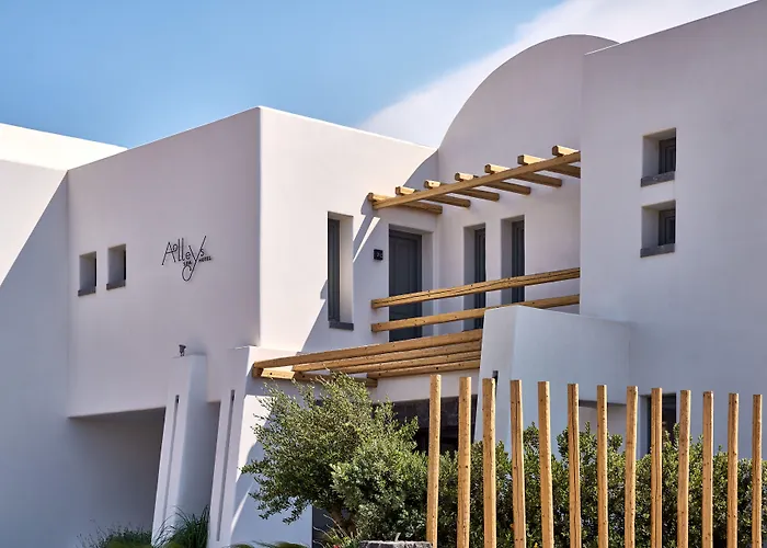 Alleys Boutique & Santorini 4*