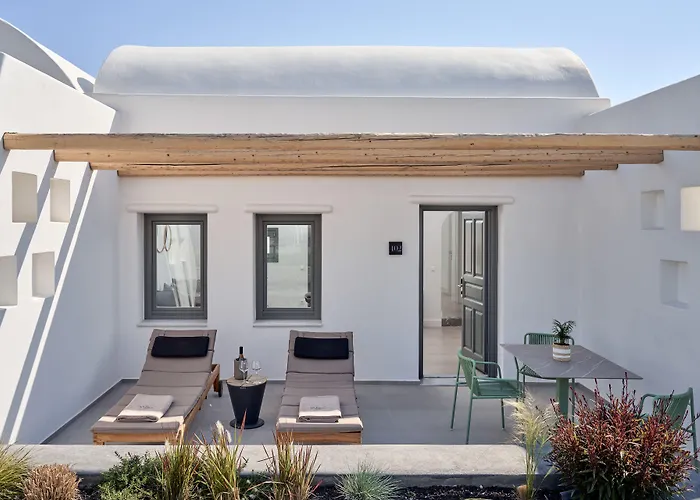 Alleys Boutique & Santorini 4*